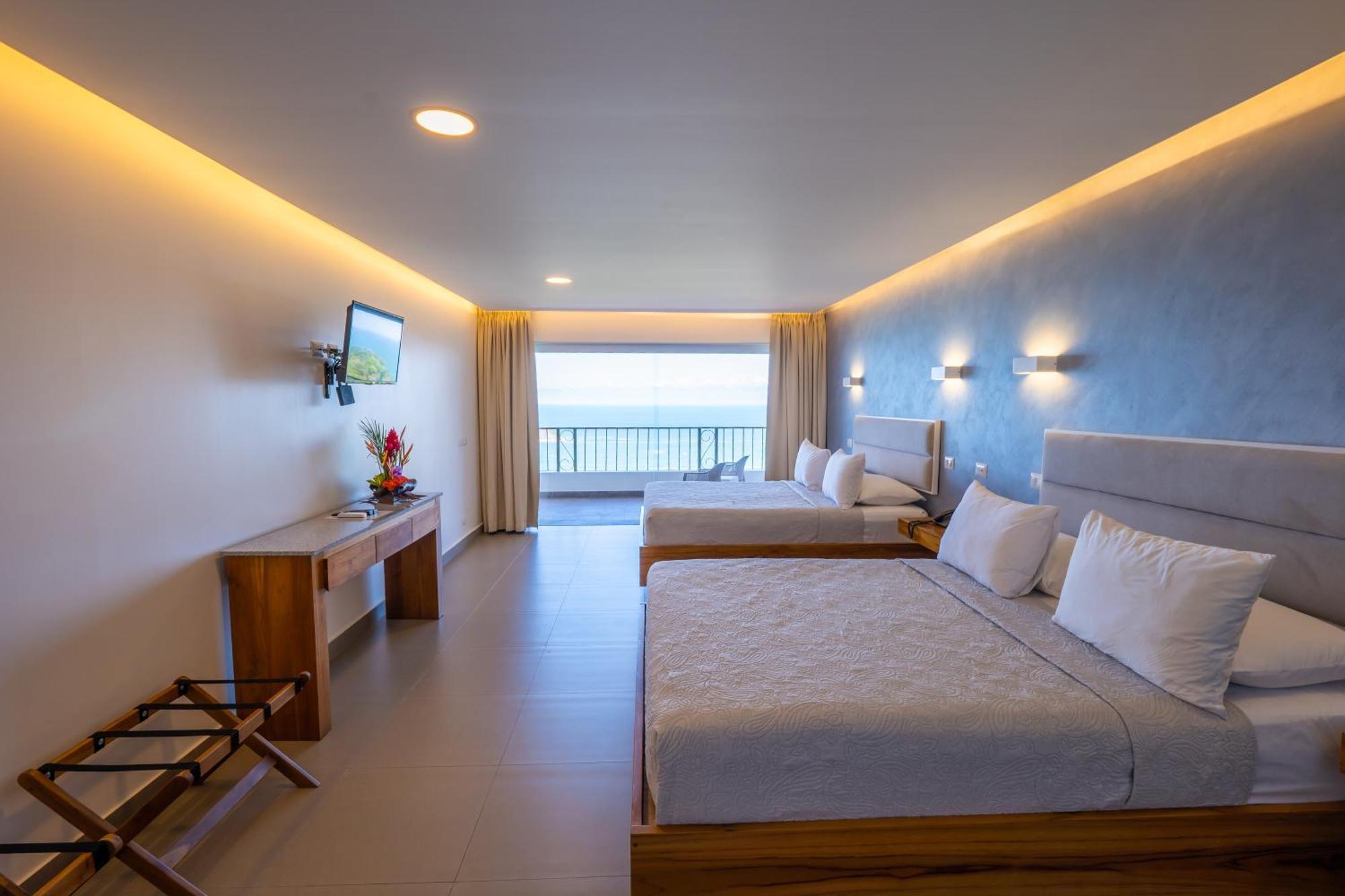 Hotel La Mariposa มานูเอล อันโตนิโอ ภายนอก รูปภาพ