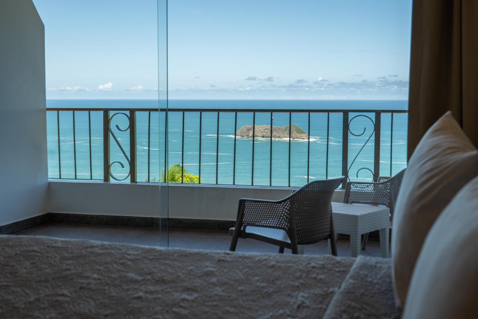 Hotel La Mariposa มานูเอล อันโตนิโอ ภายนอก รูปภาพ